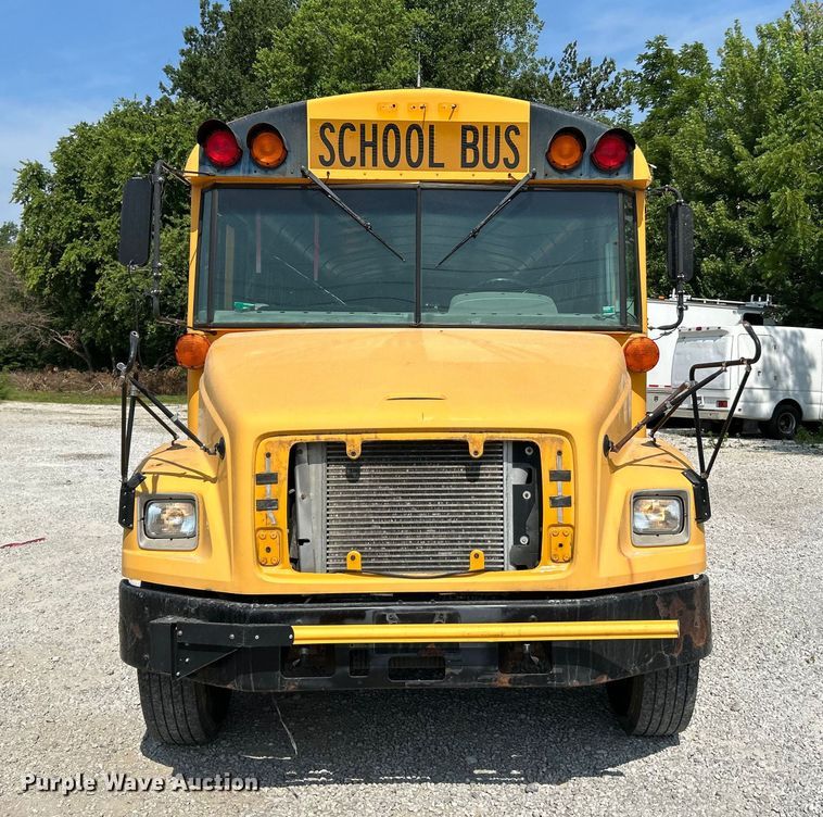 image for item OK9635 2007 Freightliner FS65  school bus
