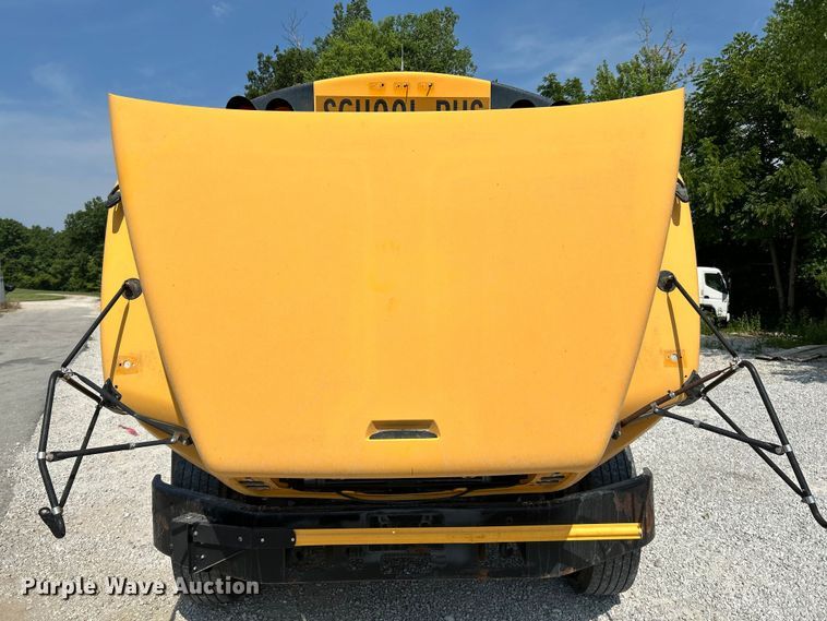 image for item OK9635 2007 Freightliner FS65  school bus