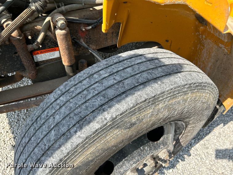 image for item OK9635 2007 Freightliner FS65  school bus