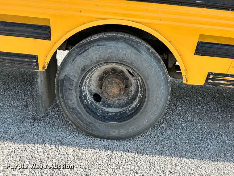 image for item OK9635 2007 Freightliner FS65  school bus