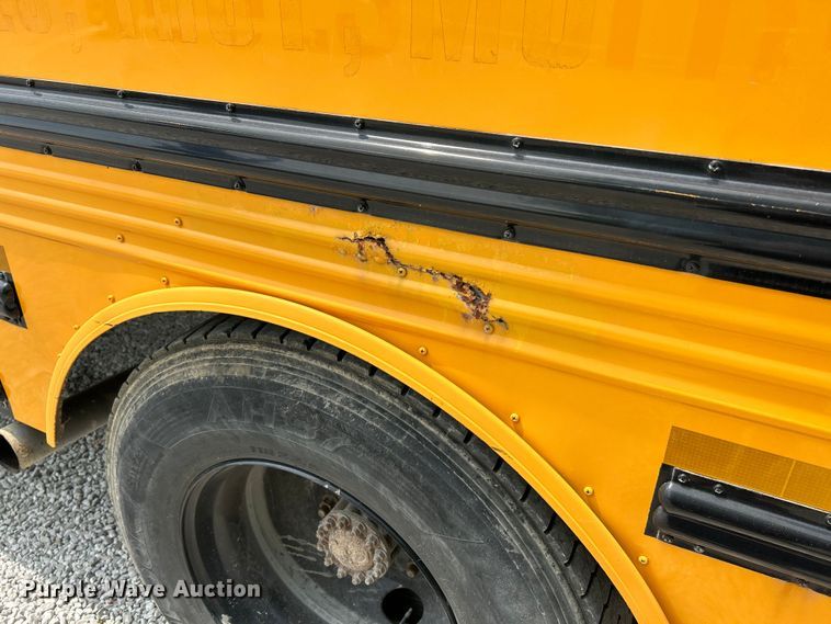 image for item OK9636 2007 Freightliner FS65  school bus