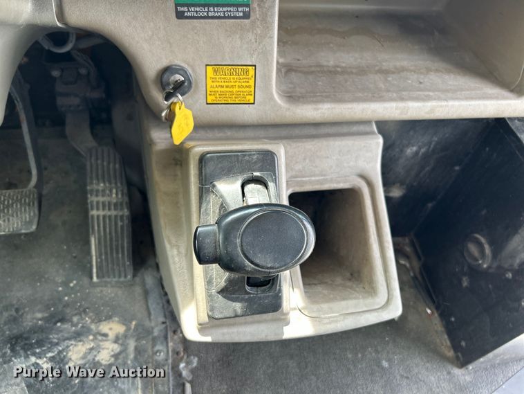 image for item OK9636 2007 Freightliner FS65  school bus