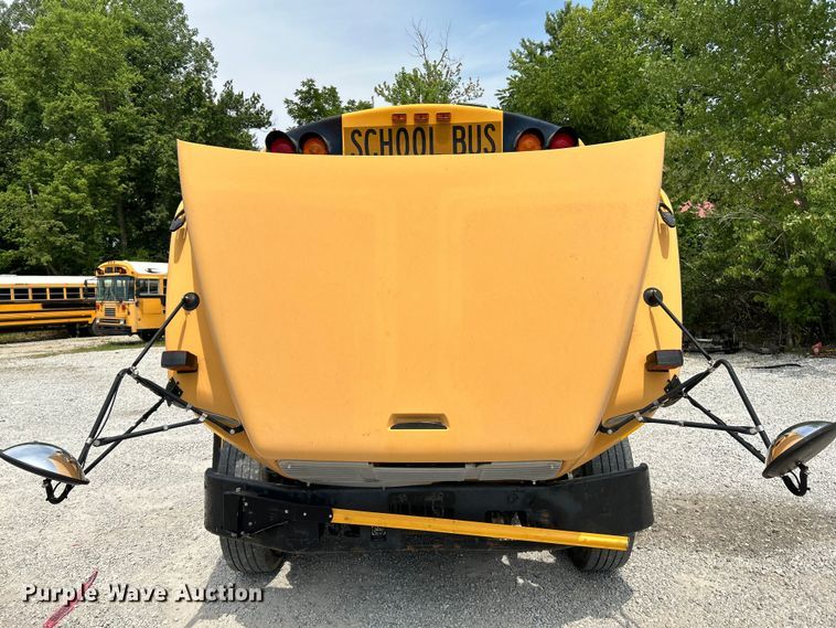 image for item OK9636 2007 Freightliner FS65  school bus