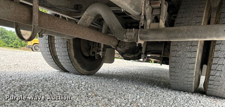 image for item OK9636 2007 Freightliner FS65  school bus