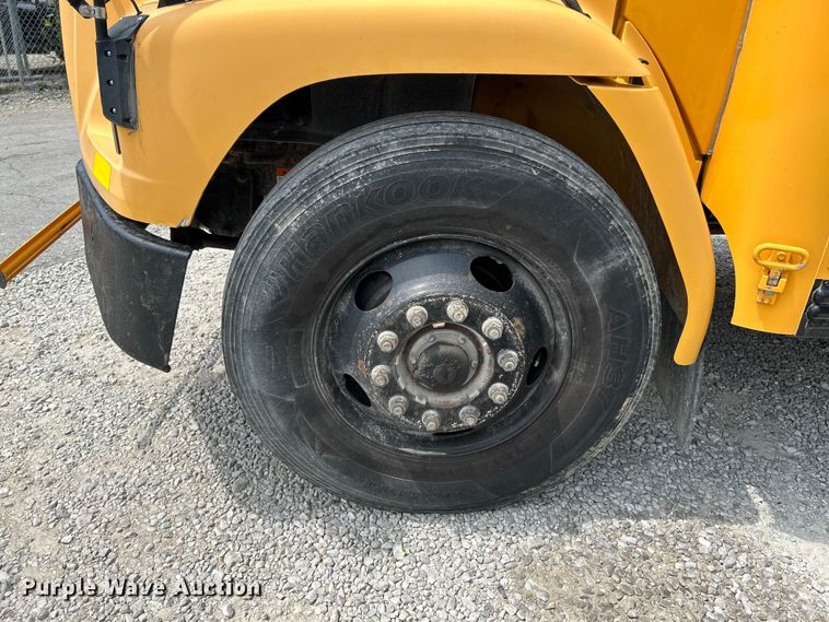 image for item OK9636 2007 Freightliner FS65  school bus