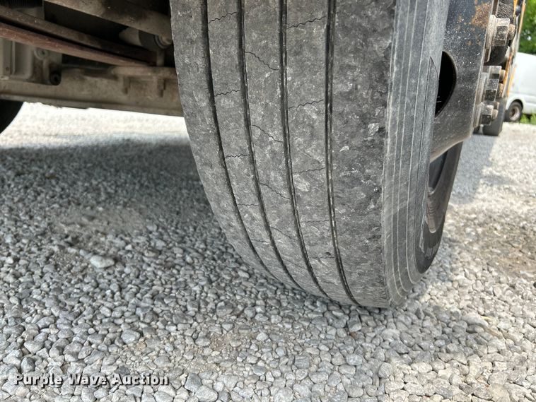 image for item OK9636 2007 Freightliner FS65  school bus