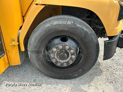 image for item OK9636 2007 Freightliner FS65  school bus