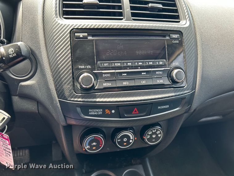 image for item OK9640 2016 Mitsubishi Outlander Sport  SUV