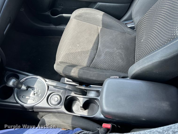 image for item OK9640 2016 Mitsubishi Outlander Sport  SUV