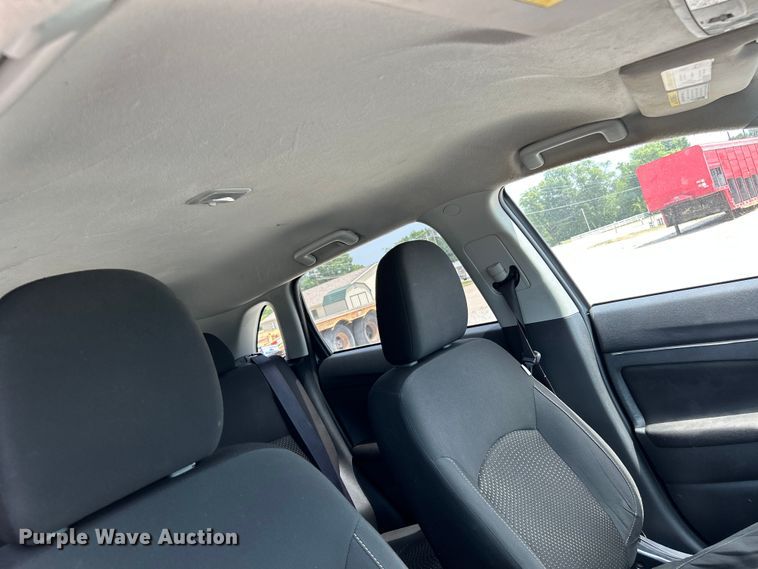 image for item OK9640 2016 Mitsubishi Outlander Sport  SUV