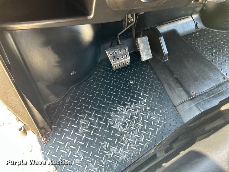 image for item OK9645 2011 Polaris Ranger Crew 800  utility vehicle