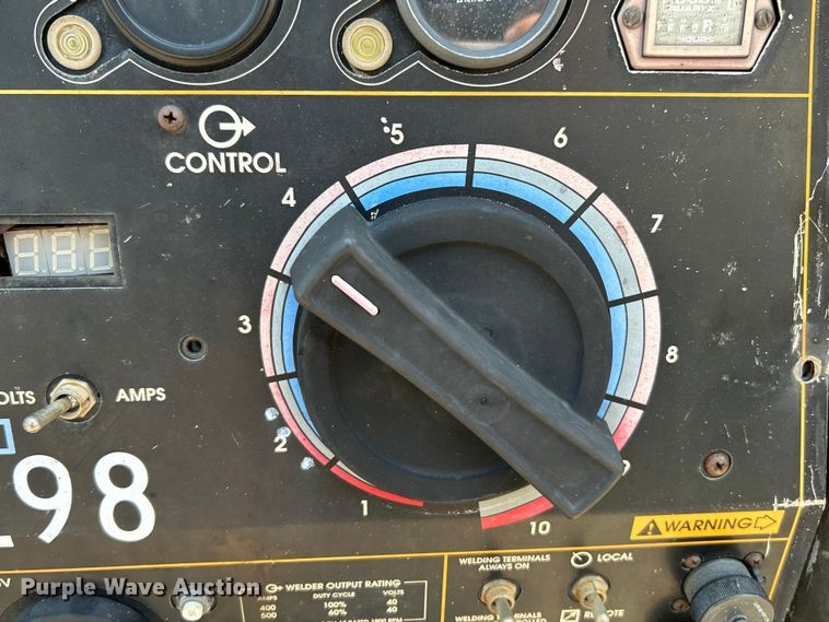 image for item OK9647 Lincoln Electric Commander 400  welder/generator