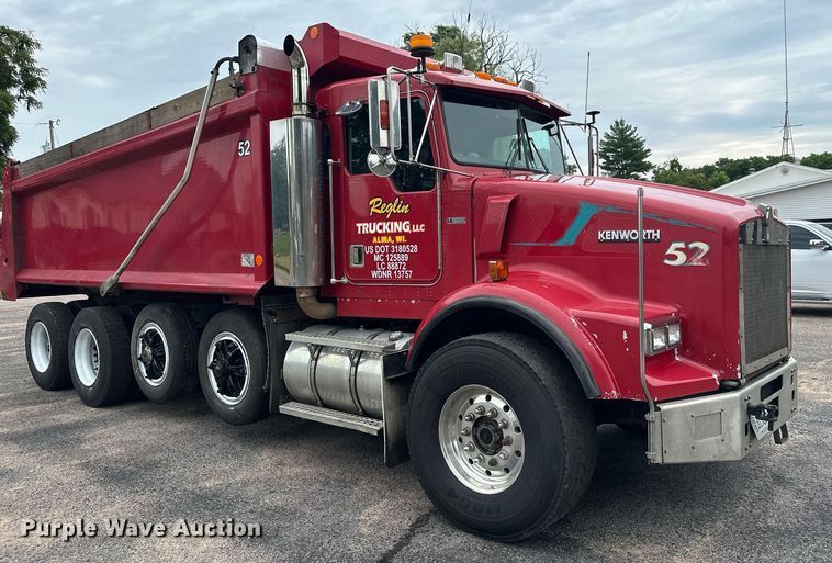 image for item AF9633 1996 Kenworth T800  dump truck