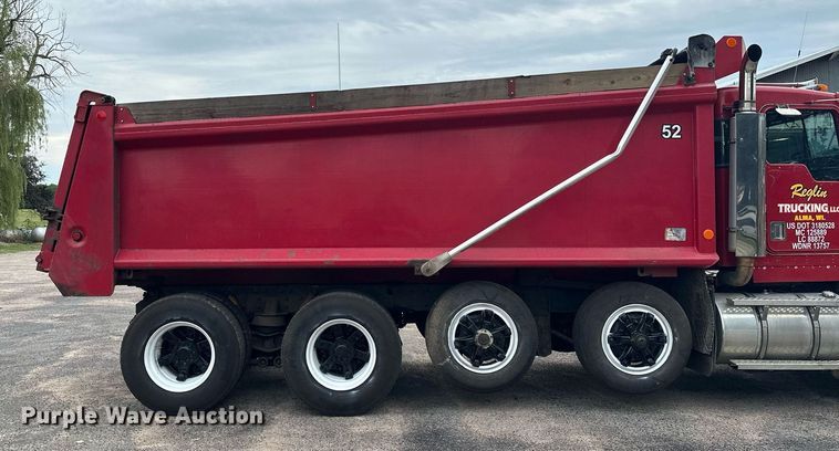 image for item AF9633 1996 Kenworth T800  dump truck