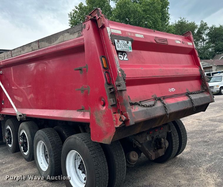 image for item AF9633 1996 Kenworth T800  dump truck