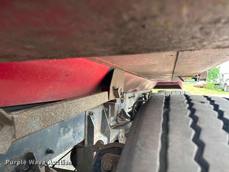 image for item AF9633 1996 Kenworth T800  dump truck