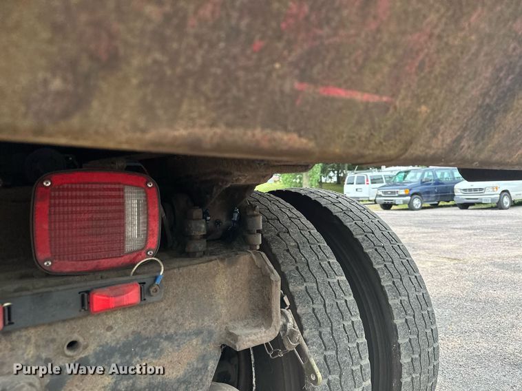 image for item AF9633 1996 Kenworth T800  dump truck