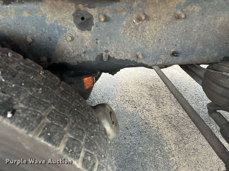 image for item AF9633 1996 Kenworth T800  dump truck