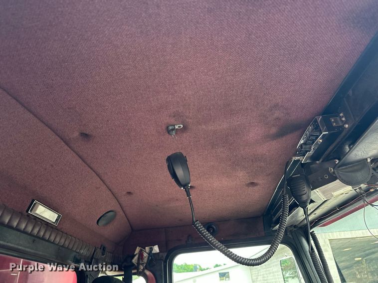 image for item AF9633 1996 Kenworth T800  dump truck