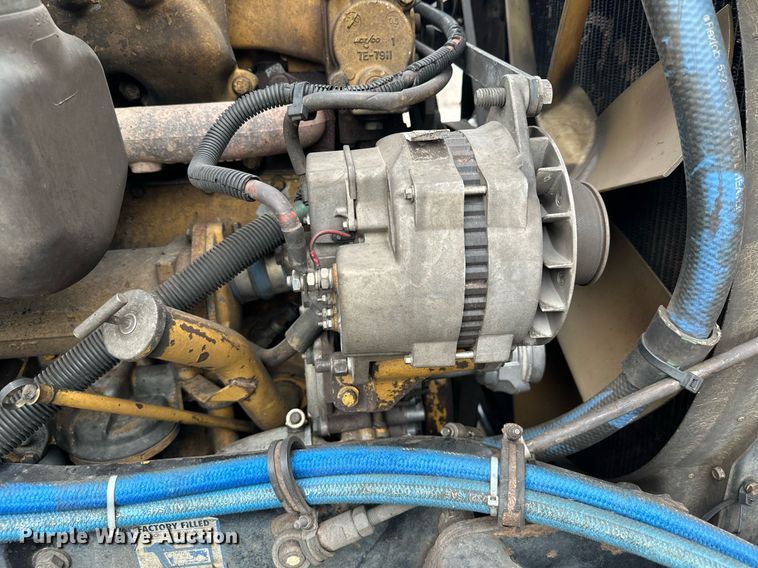 image for item AF9633 1996 Kenworth T800  dump truck