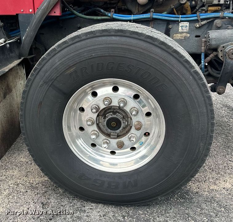 image for item AF9633 1996 Kenworth T800  dump truck