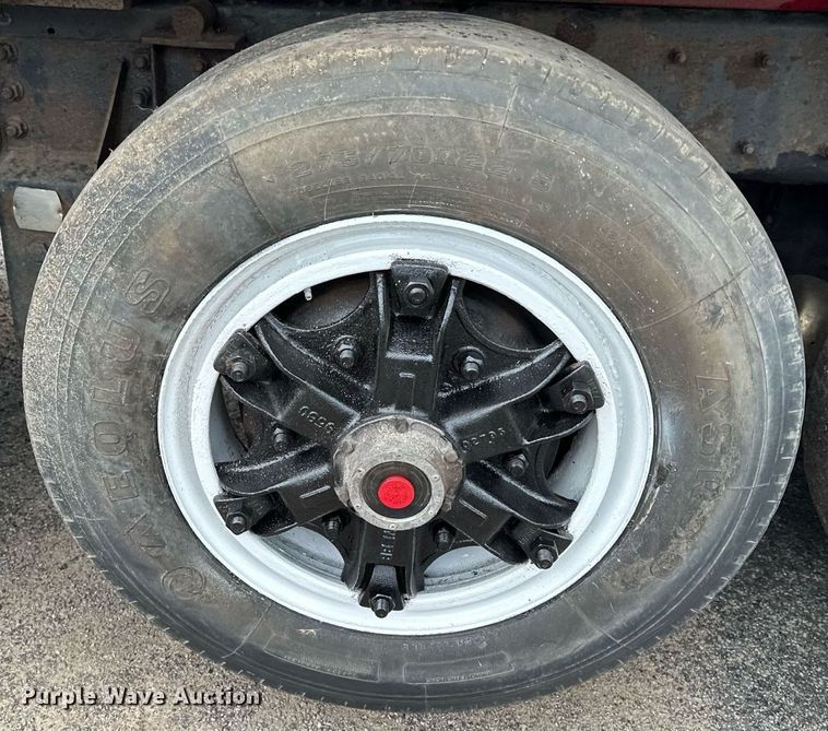 image for item AF9633 1996 Kenworth T800  dump truck