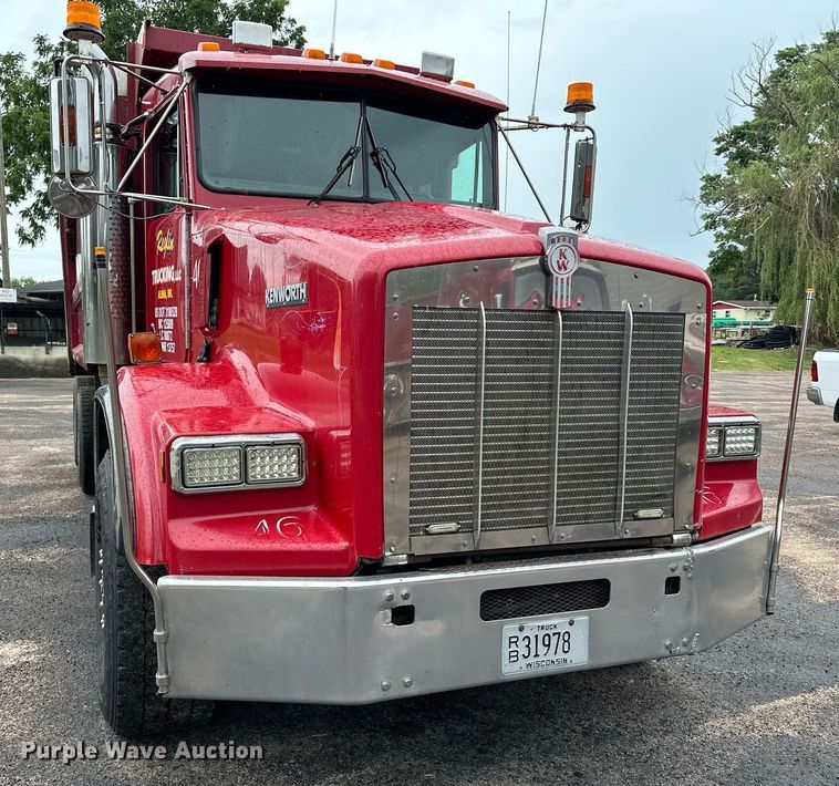 image for item AF9634 1994 Kenworth T800  dump truck