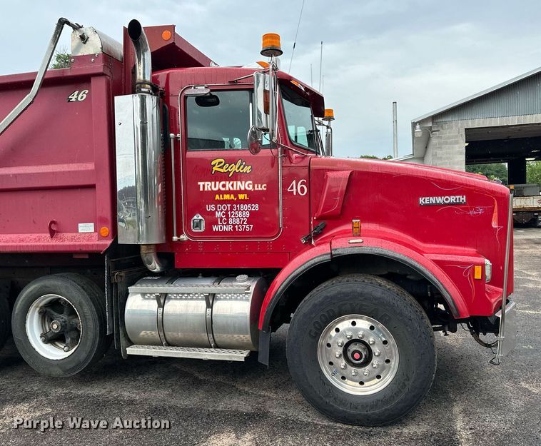 image for item AF9634 1994 Kenworth T800  dump truck