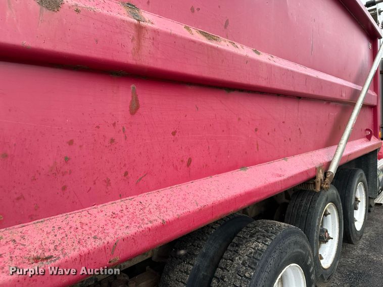 image for item AF9634 1994 Kenworth T800  dump truck