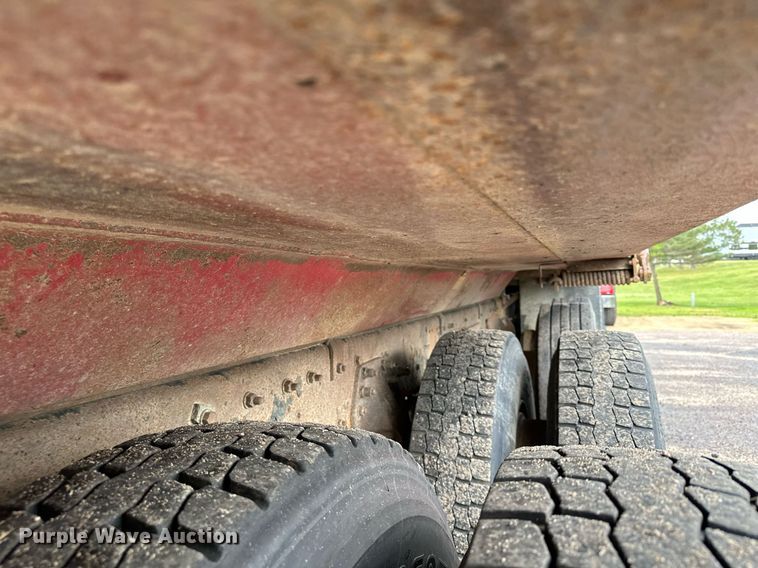 image for item AF9634 1994 Kenworth T800  dump truck