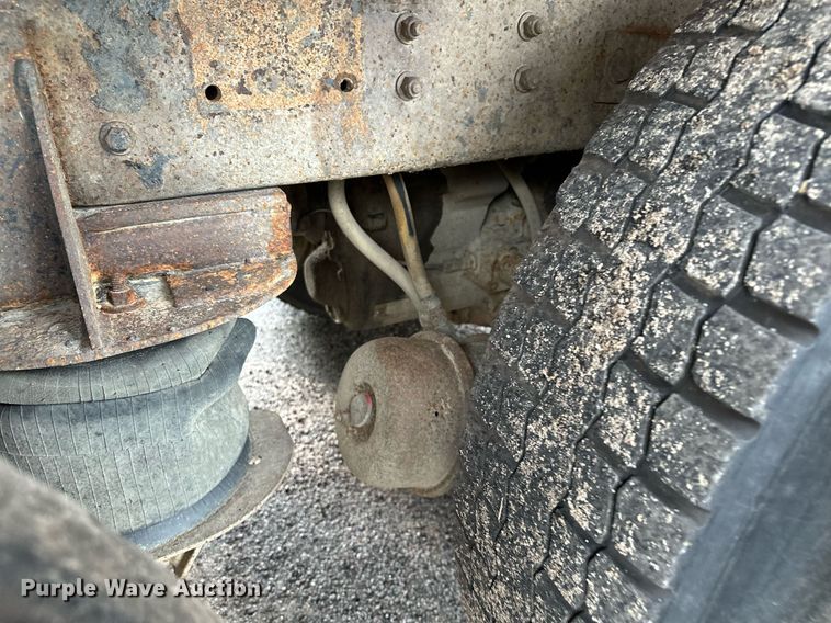 image for item AF9634 1994 Kenworth T800  dump truck