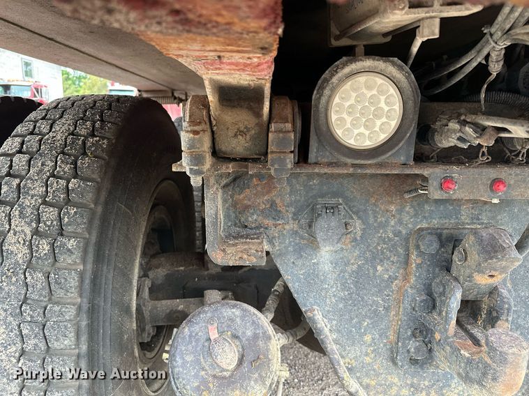 image for item AF9634 1994 Kenworth T800  dump truck