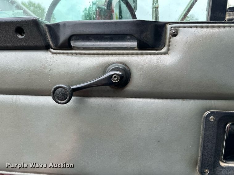 image for item AF9634 1994 Kenworth T800  dump truck