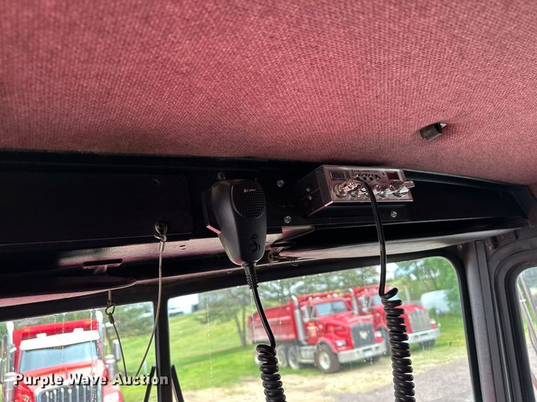 image for item AF9634 1994 Kenworth T800  dump truck