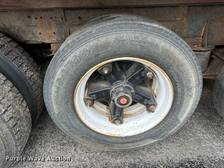 image for item AF9634 1994 Kenworth T800  dump truck