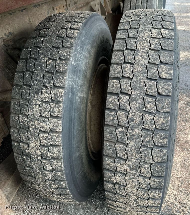 image for item AF9634 1994 Kenworth T800  dump truck