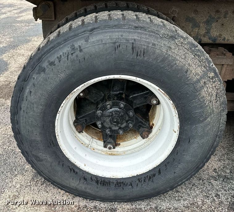 image for item AF9634 1994 Kenworth T800  dump truck