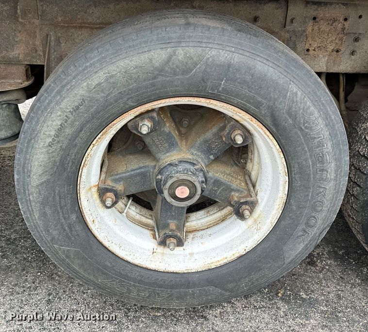 image for item AF9634 1994 Kenworth T800  dump truck