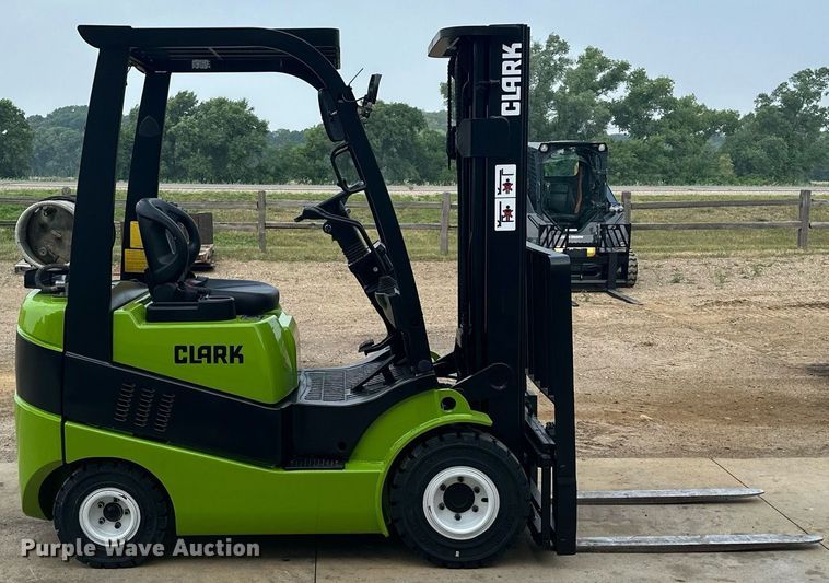 image for item AF9642 2014 Clark C18L  forklift