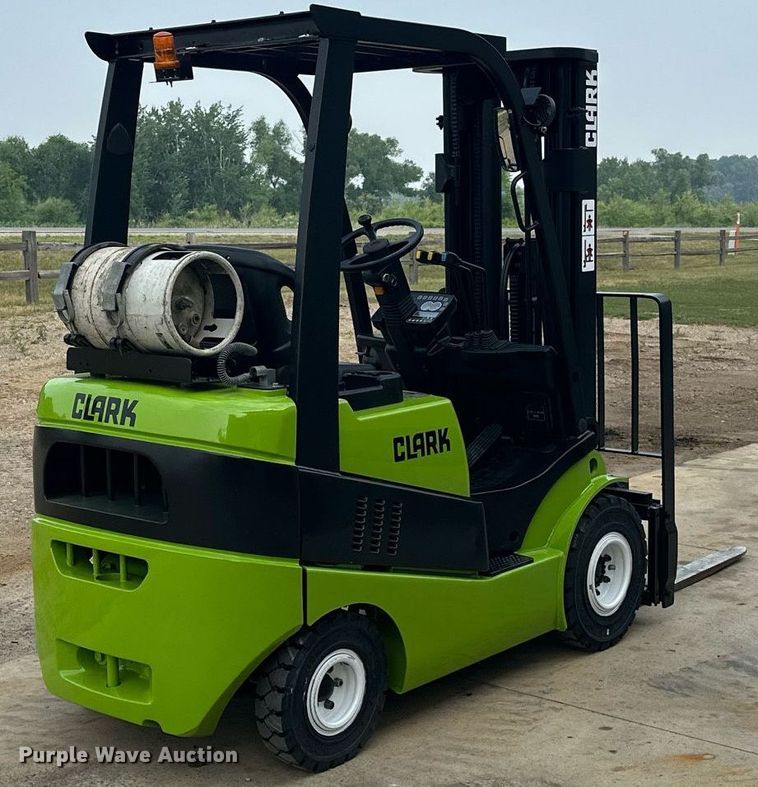 image for item AF9642 2014 Clark C18L  forklift