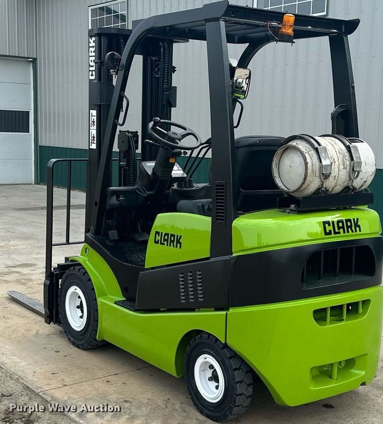 image for item AF9642 2014 Clark C18L  forklift