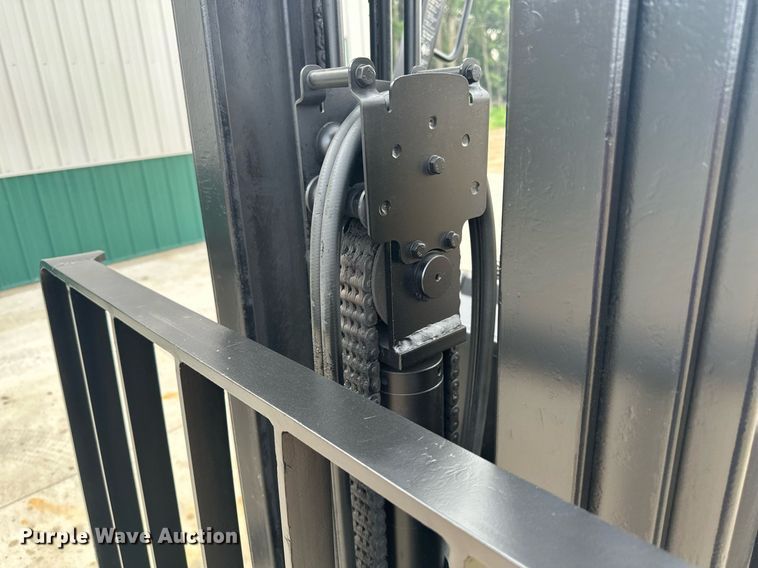 image for item AF9642 2014 Clark C18L  forklift