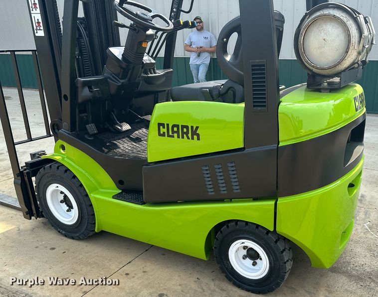 image for item AF9642 2014 Clark C18L  forklift