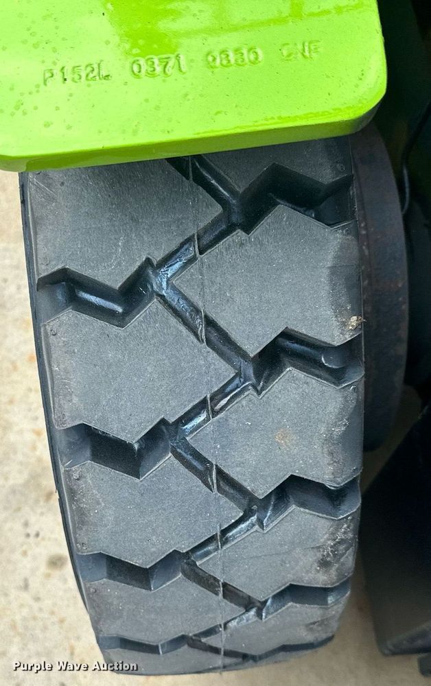 image for item AF9642 2014 Clark C18L  forklift