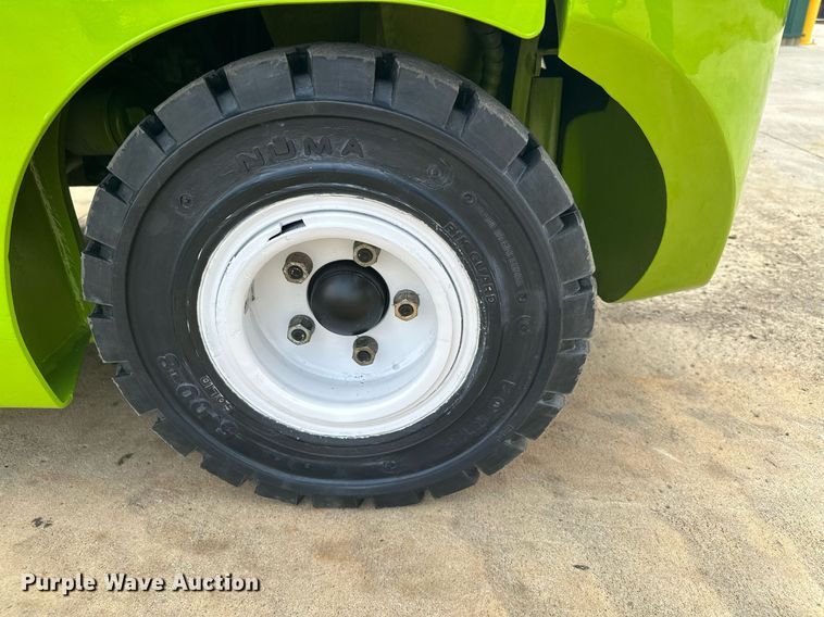 image for item AF9642 2014 Clark C18L  forklift