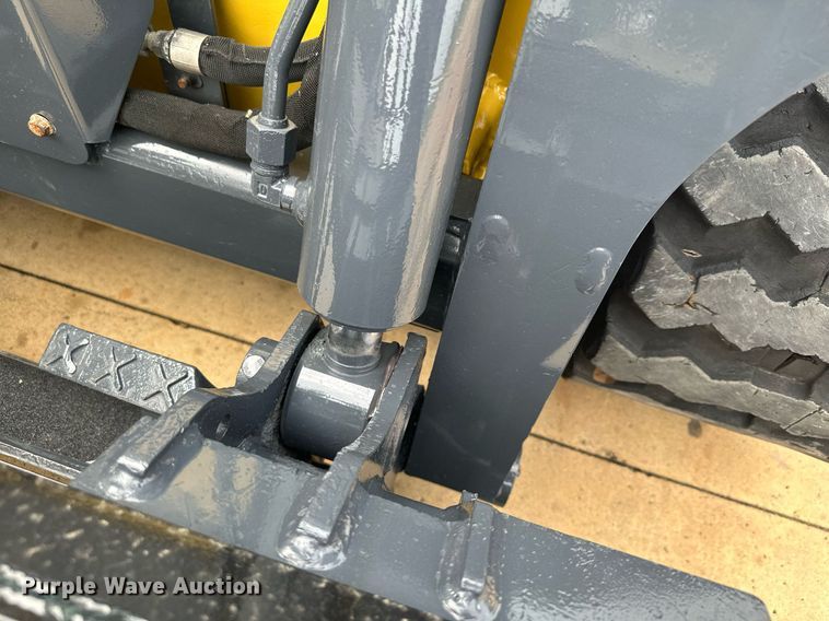 image for item AF9643 2019 John Deere 317G  tracked skid steer loader