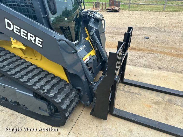 image for item AF9643 2019 John Deere 317G  tracked skid steer loader