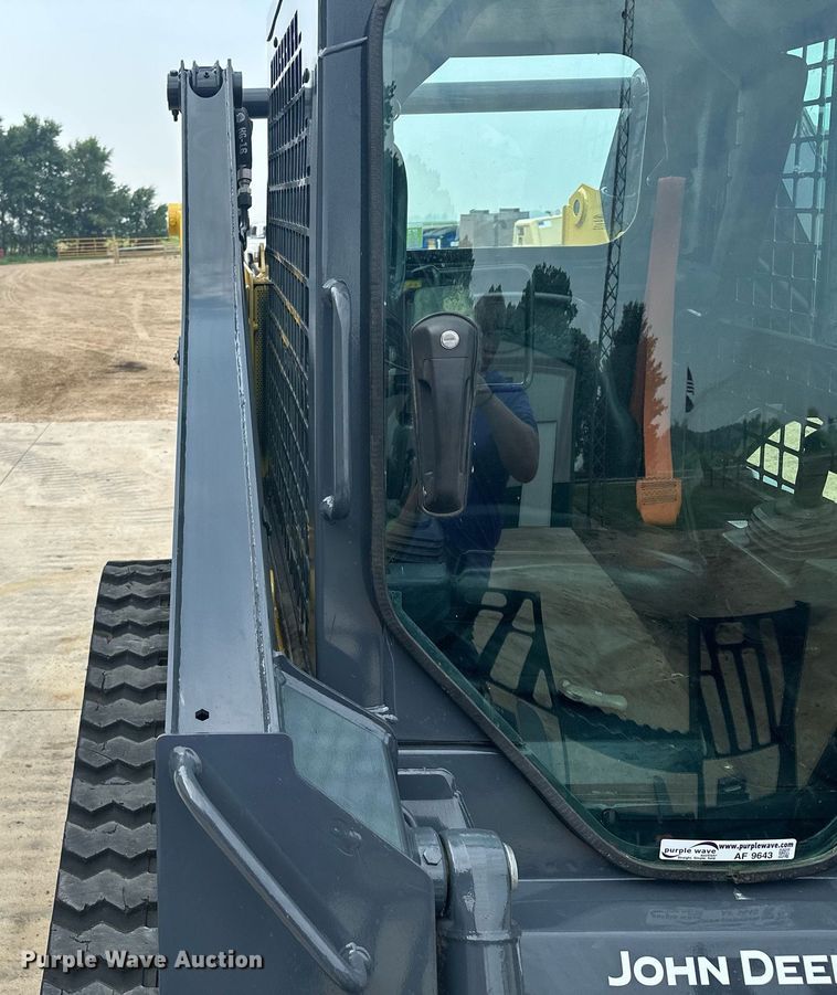 image for item AF9643 2019 John Deere 317G  tracked skid steer loader