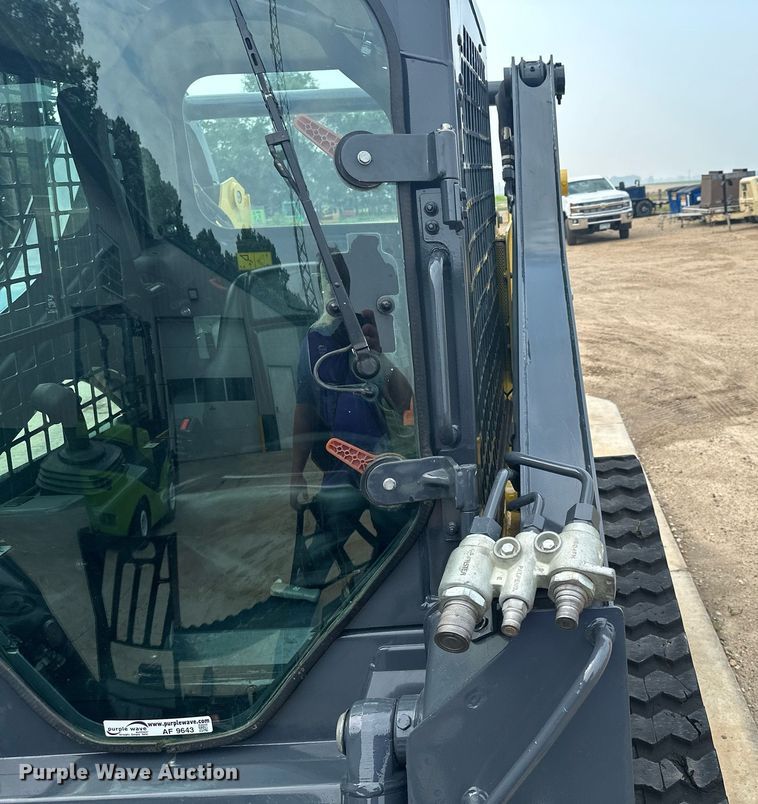image for item AF9643 2019 John Deere 317G  tracked skid steer loader