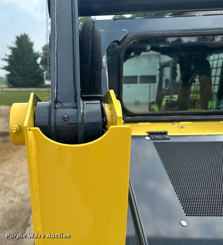 image for item AF9643 2019 John Deere 317G  tracked skid steer loader